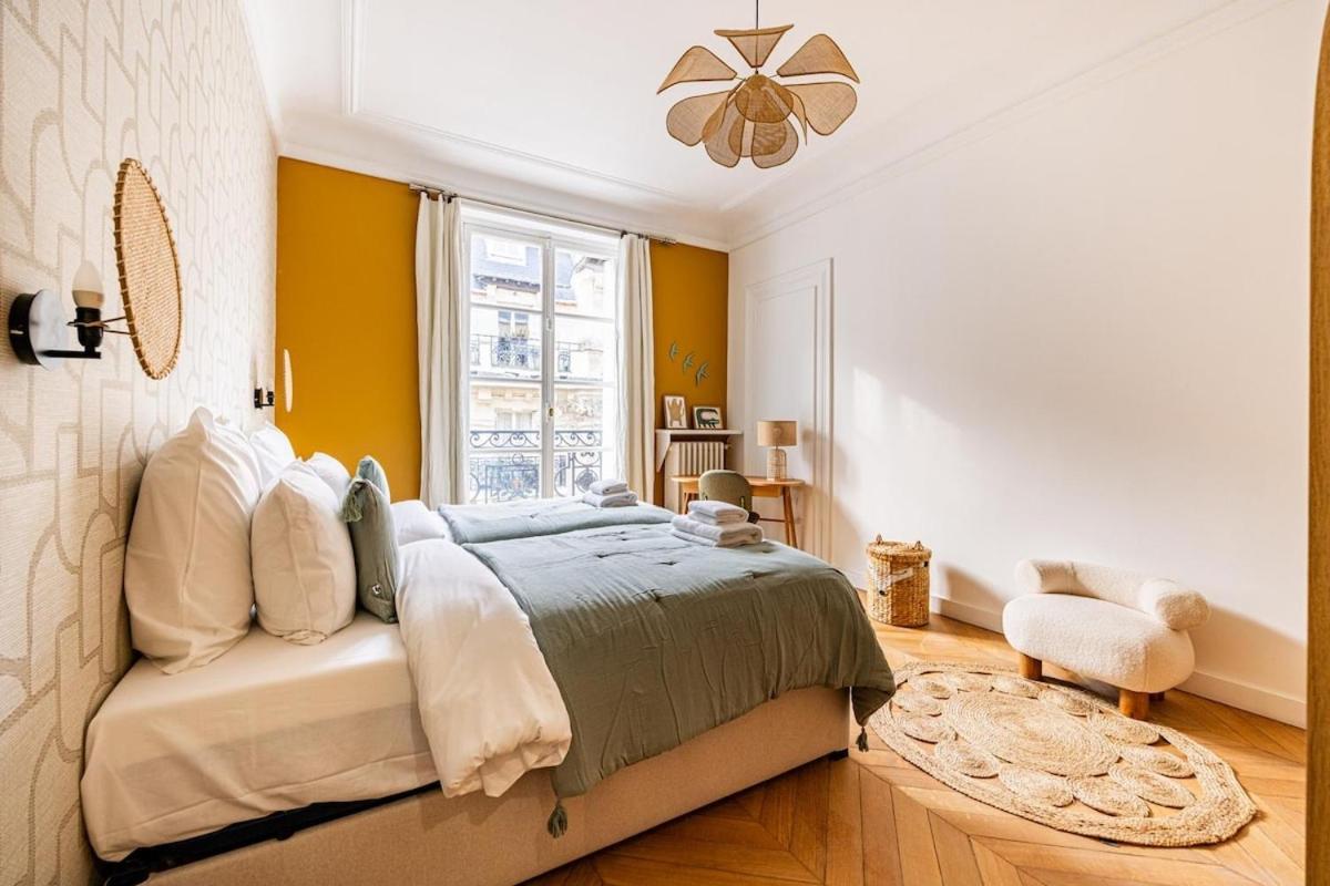 Luxurious 4 Bedroom Apartment, La Muette Appartement